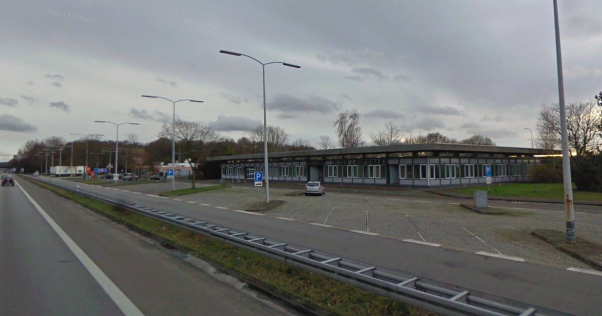 Flink stuk omrijden richting Nederland vanwege werk aan snelweg A3 bij Emmerik - De Gelderlander