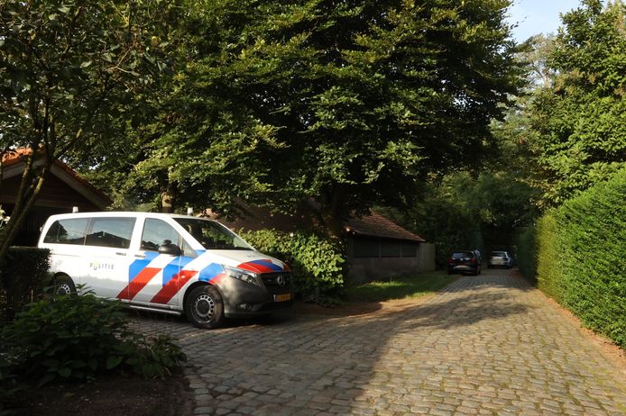 Inval op het landgoed van Frits van Eerd, de baas van Jumbo Supermarkten.