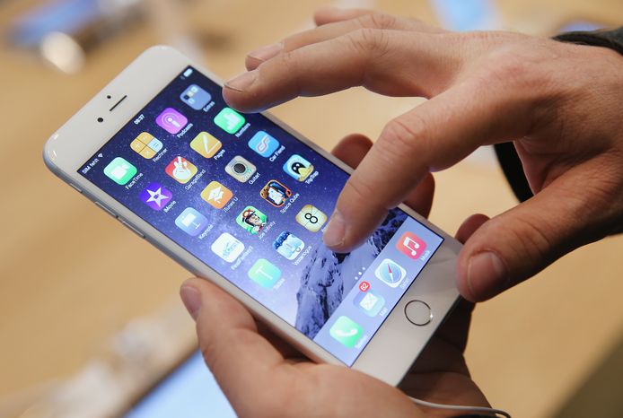De verkoop van Apple's iPhone heeft bepaald niet te lijden onder de invoering van de BKR-registratie voor duurdere smartphones