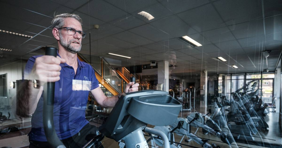 Door wanden van plexiglas is deze sportschool klaar om weer open te gaan - De Gelderlander