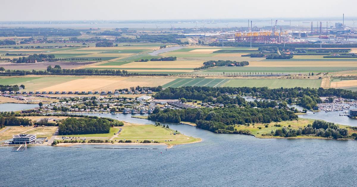 Deze zes Zeeuwse vakantieparken moet Roompot afstoten om Landal over te kunnen nemen - Provinciale Z