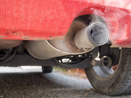 ‘Prijsstijging auto’s tot tien keer hoger dan EU beweert bij invoering nieuwe milieunorm’