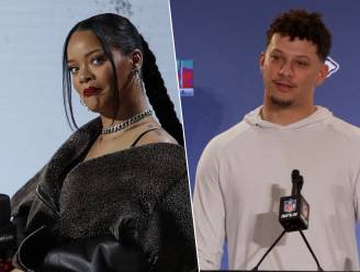 “Sorry dat je dat moest meemaken”: Super Bowl-quarterback wordt te kijk gezet met Rihanna-grap, zangeres schiet hem al snel te hulp