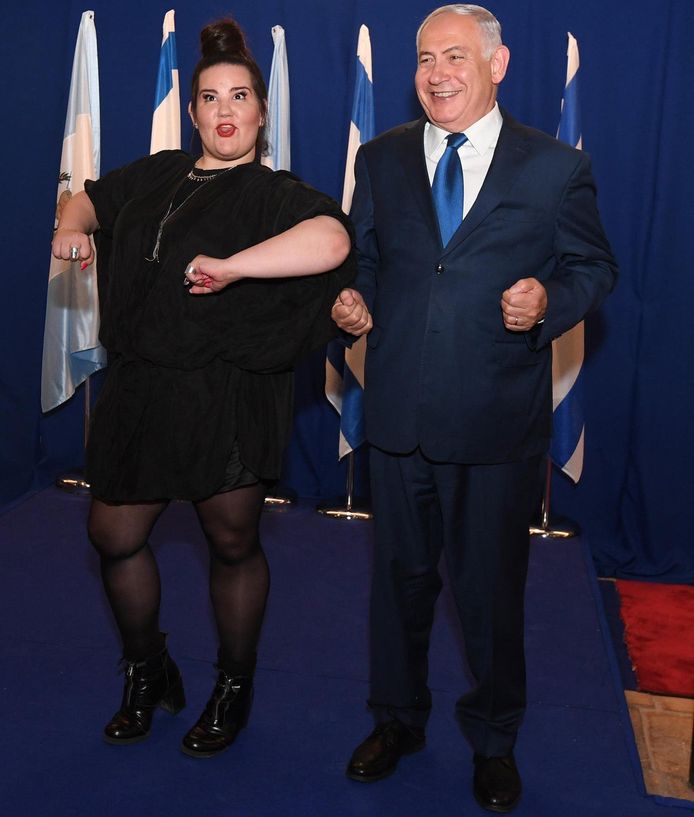 Gisteren ontving Netanjahu de songfestivalwinnares Netta.