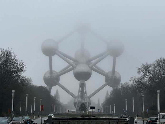 Brussel in de mist. Archiefbeeld.