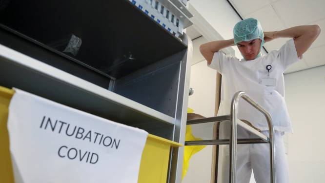 Coronavirus: les hôpitaux belges continuent à se remplir