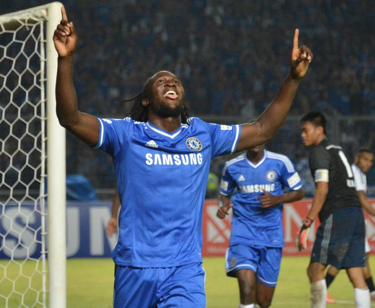 Lukaku in het shirt van Chelsea. Beeld afp