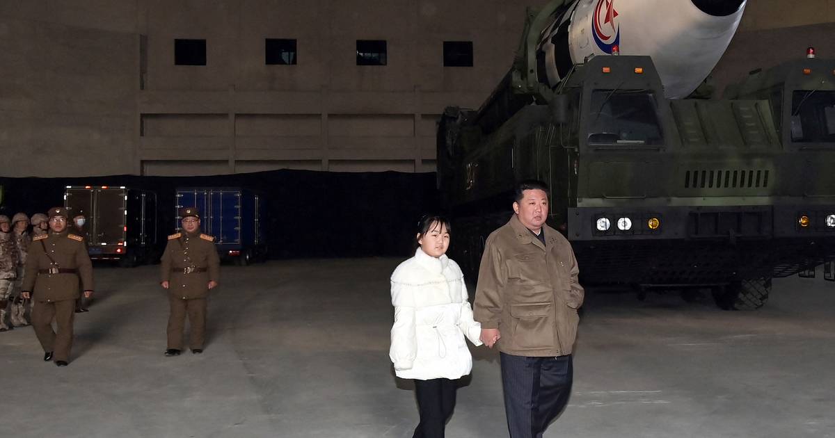 La Corea del Nord mostra per la prima volta le foto della figlia del dittatore |  All’estero
