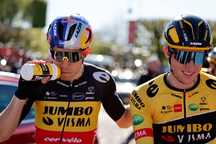 Wout van Aert en Nathan Van Hooydonck.