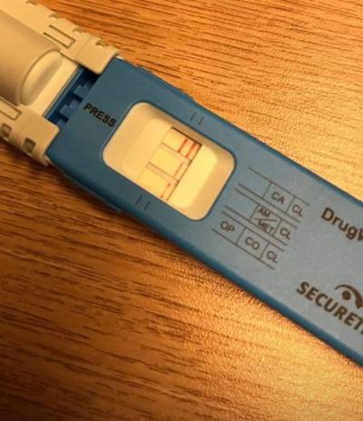 Man rijdt onder invloed langs Budel, maar wordt in de kraag gevat