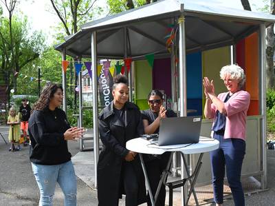Drie meiden streden lang voor een ontmoetingsplek in Dauwendaele en die is nu eindelijk feestelijk geopend