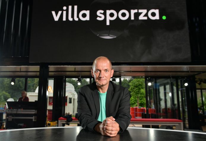 Karl Vannieuwkerke in 'Villa Sporza'