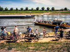 Burgemeesters grijpen in vanwege drukte: ‘Afstand houden was daar niet meer mogelijk’
