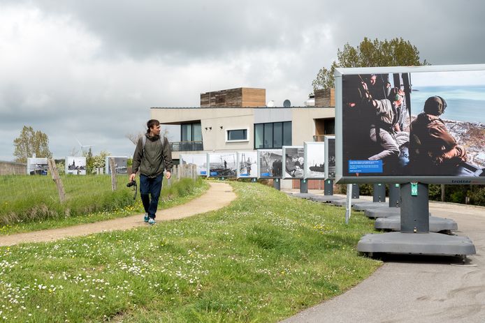 Bij de caissons van het Watersnoodmuseum in Ouwerkerk werden grote billboards geplaatst. Twee buitententoonstellingen werden betaald met subsidie uit het Kickstart Cultuurfonds.
