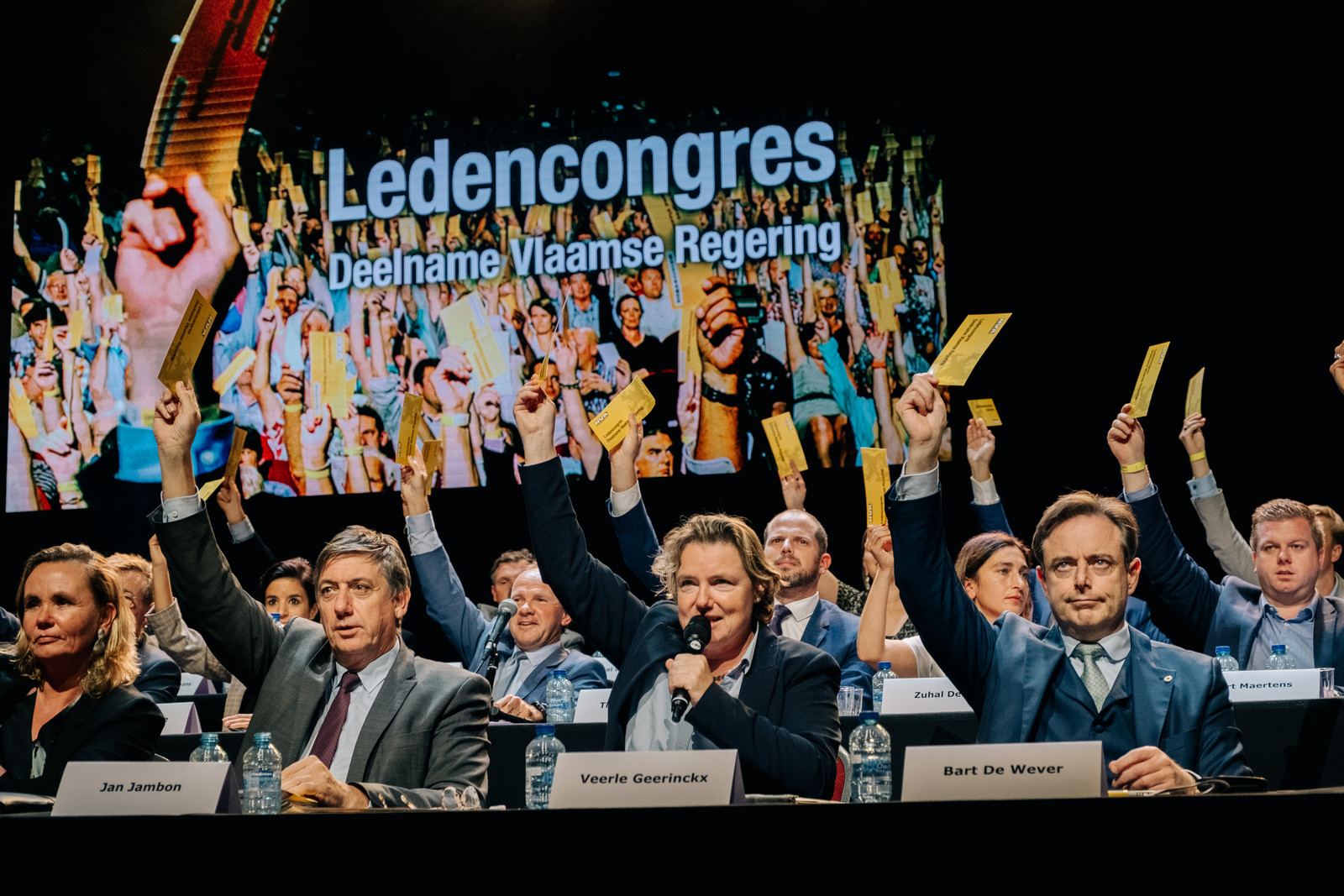 Op het N-VA-ledencongres afgelopen dinsdag stipte De Wever aan dat Vlaanderen in het verse regeerakkoord ‘voor het eerst een natie’ wordt genoemd. Beeld Wouter Van Vooren