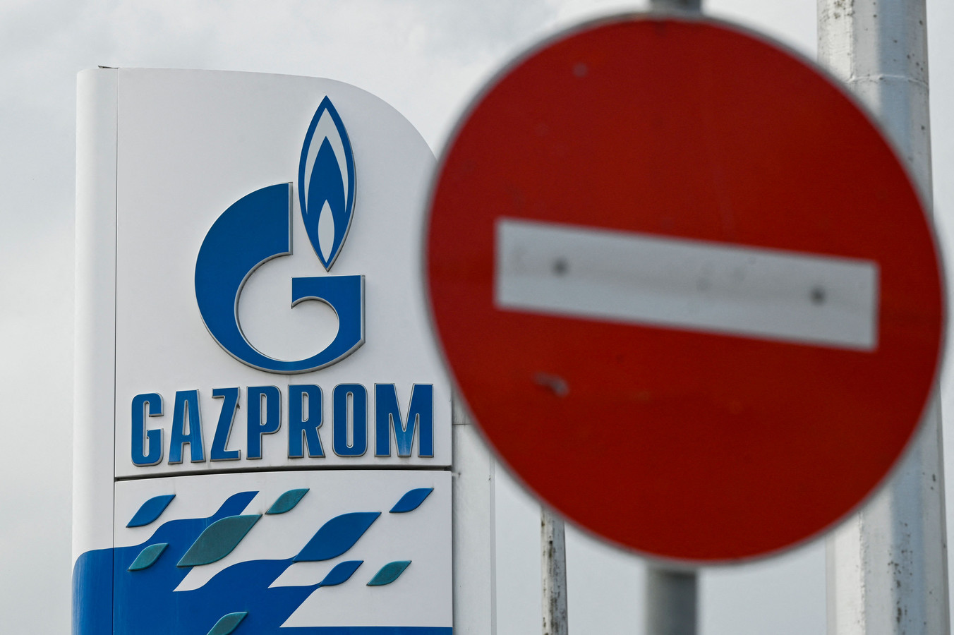 Gemeenten bij Gazprom zijn gebleven hoeven niet langer van energieleverancier te switchen, liet klimaatminister Jetten onlangs weten.
