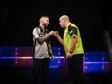 Michael van Gerwen verliest eerste partij na operatie, andere Nederlanders stunten: ‘Het is geweldig’