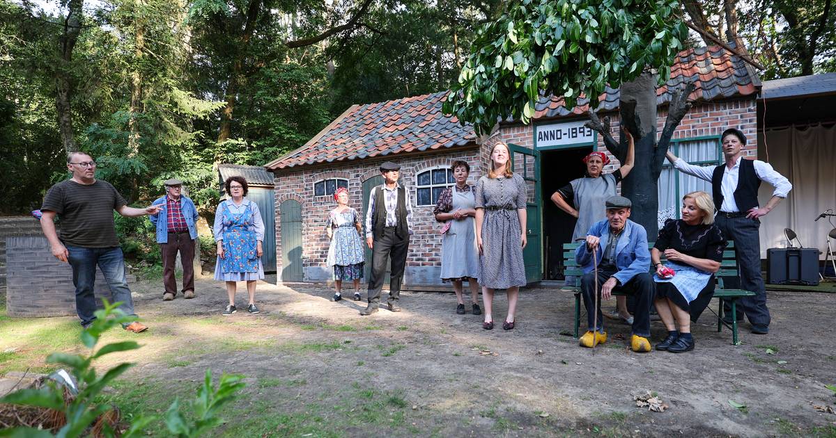 De Notenboom in openluchttheater Luyksgestel over grote veranderingen in het boerenleven