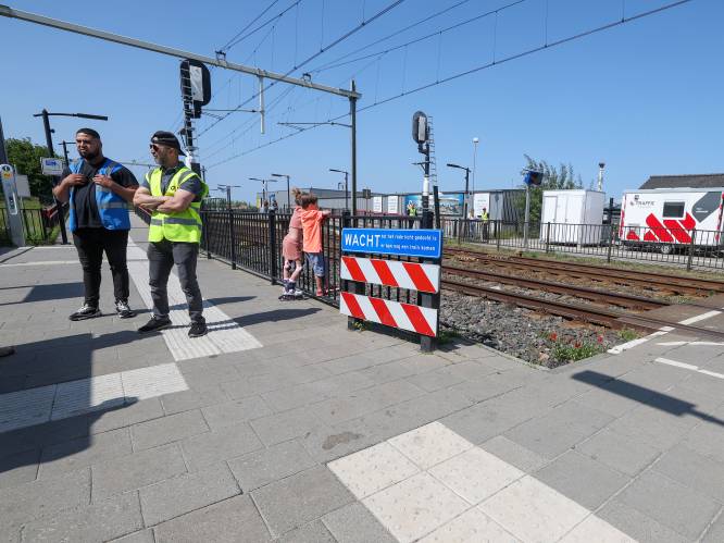 NS-beveiligers op station Maarheeze zijn broodnodig, zeggen ze zelf: ‘Het is een dagelijks kat-en-muisspel’