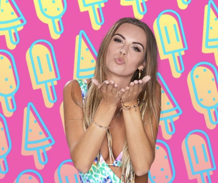 ‘Love Island’-kandidate Lisa Moerman insinueert dat ze aan het daten is. Wij willen hier uiteraard alles over weten!