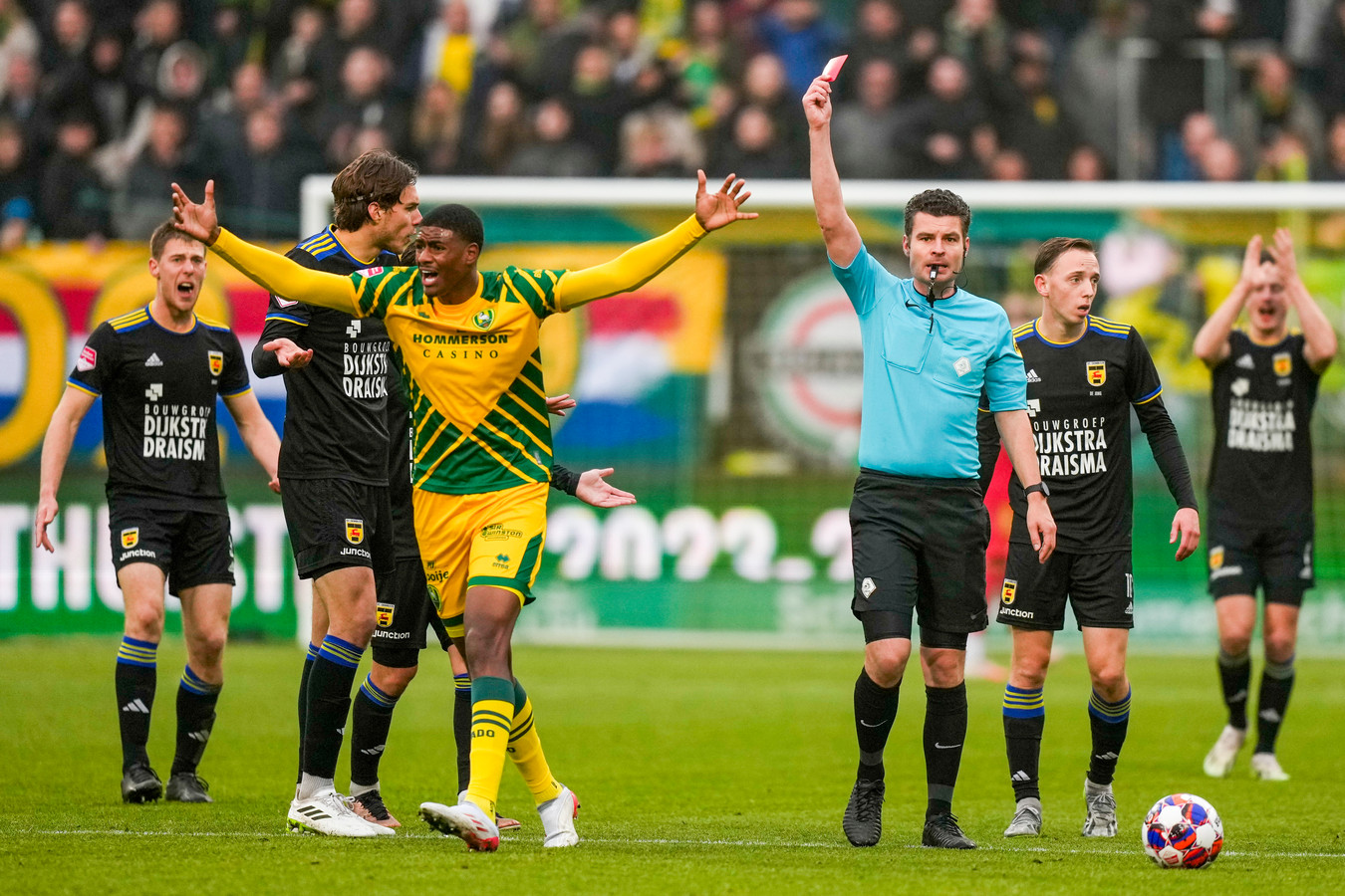 ADOspeler Silvinho Esajas (21) voelde zich eenzaam tijdens revalidatie