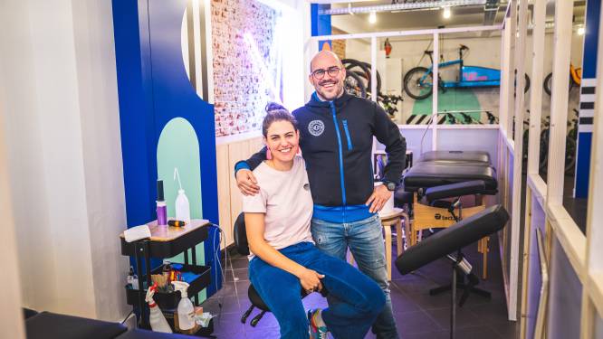 Gentse ‘tattoo mom’ Laura (33) strijkt neer op Brabantdam: “Zeker de helft van mijn klanten zijn tattoomaagden”
