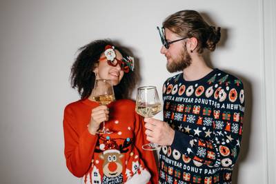 Het is vandaag Ugly Christmas Sweater Day: een kleine geschiedenis van het omstreden kledingstuk