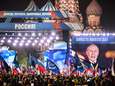 Poetin viert annexatie op Rode Plein en heet ‘nieuwe inwoners’ welkom: “De waarheid is met ons”