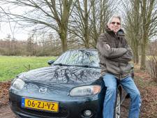 Zelfs in de winter gooit Hans (68) het dak van zijn Mazda open: ‘Misschien ben ik enigszins gestoord’