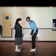 ‘Help I Need Some Body’ is lichtvoetig theater over zorg en zorgzaamheid ★★★☆☆