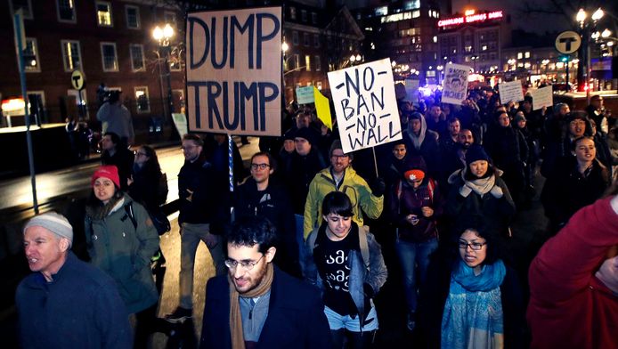 Een demonstratie in Cambridge (Massachusetts) tegen het herziene inreisverbod van president Trump.