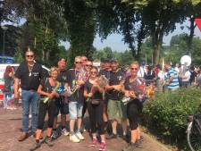 Vrienden lopen Ulftse vierdaagse uit ter ere van overleden kroegbaas