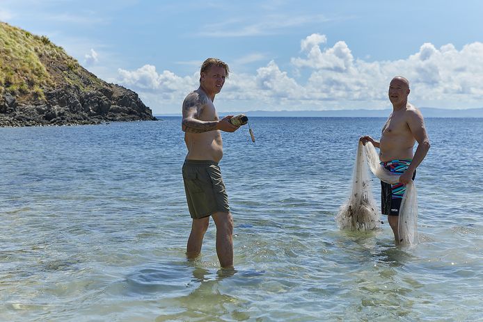 Tim Coronel tijdens Expeditie Robinson met Thomas Berge