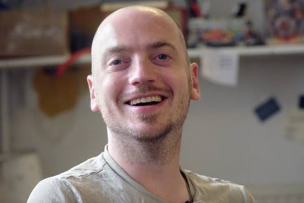 Close Up: Bas van Wieringen - Vieren wat kapot is