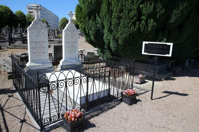 La tombe de Rimbaud au Cimetière de l'Ouest, Charleville-Mézières