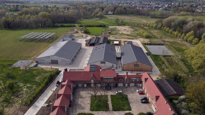 KU Leuven opent onderzoekscomplex TRANSfarm: 6.000 m2 zonnepanelen, 70 hectare testvelden. 