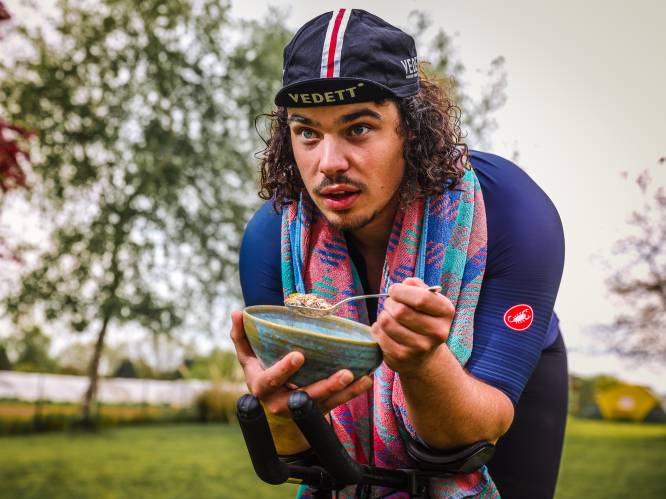 “Toen ik al moe werd van mijn sokken aan te doen, besefte ik dat er iets moest veranderen”: Arno viel op  4 maanden tijd 11 kilo af, hoe deed hij dat?