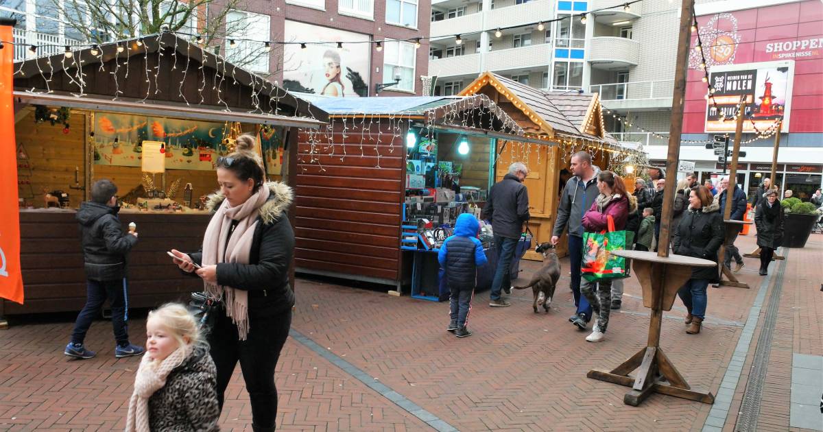 Plan voor terugkeer kerstmarkt Spijkenisse ‘Inwoners kunnen hun zelfgemaakte spullen verkopen