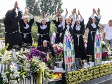 Collecteren voor het Corso: Poeldijk hoopt gestegen kosten van alle materialen te dekken