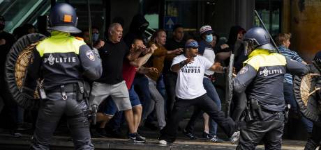 Haagse politie roept iedereen op ‘vooral thuis te blijven’