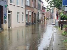 Ponts menaçant de s'effondrer et plusieurs centaines d'interventions en Brabant wallon, le centre de Wavre complètement inondé