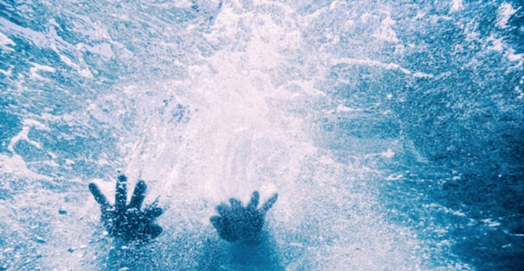 pols Ritueel ijzer Met dit warme weer in koud water duiken kan levensgevaarlijk zijn