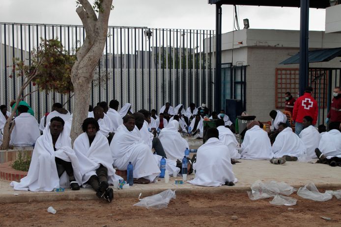 Migranten in een opvangcentrum in Melilla, een Spaanse enclave in het noorden van Marokko aan de Middellandse Zee (archieffoto)