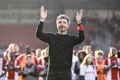 Anderlecht asks Mark van Bommel, champion maker of Antwerp, to succeed Riemer