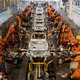 Na laadpalen moet Europa nu ook zorgen voor chipfabrieken, vindt de auto-industrie