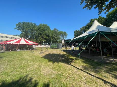 Hitteplan 1 Ander Festival in werking: ‘Liever dit dan nat en koud’ 