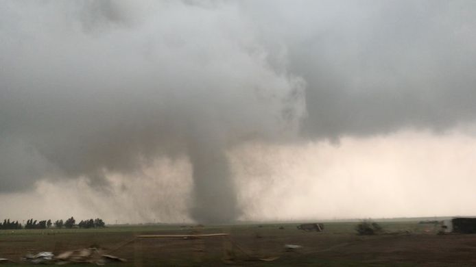 Een eerdere tornado in Magnum, Oklahoma.