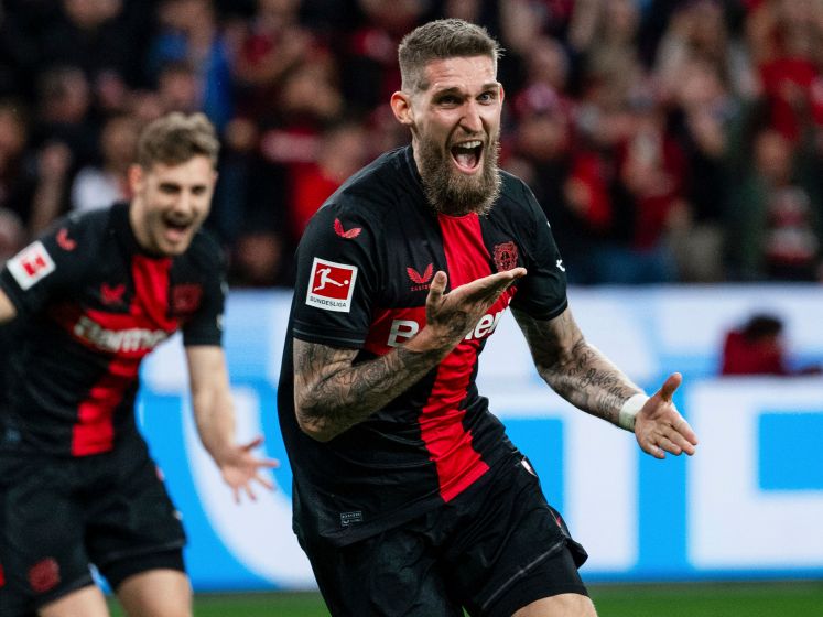 Ongelooflijk! Leverkusen ontsnapt weer in blessuretijd aan eerste seizoensnederlaag