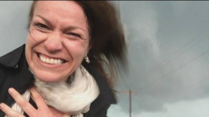 Weervrouw Jill emotioneel door prachtige tornado's