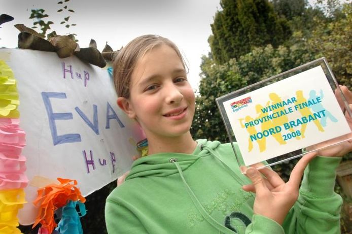 Eva Voelt Zich Thuis In De Spotlights Oosterhout Bndestem Nl